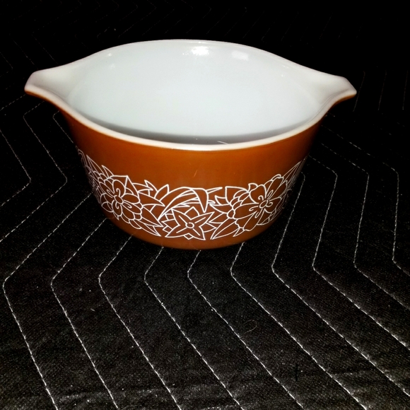 PYREX WOODLAND MIXING BOWN BROWN W/ FLORAL DESIGN #473-B1 - Picture 1 of 4